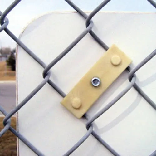 Sign Link – Durable Nylon Bracket for Chain Link Fences